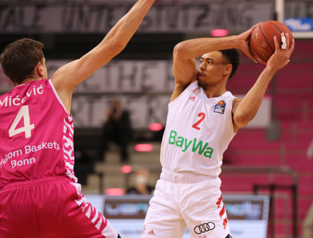 形成了一个 形成了一个