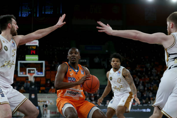 阿尔特塔和 阿尔特塔和